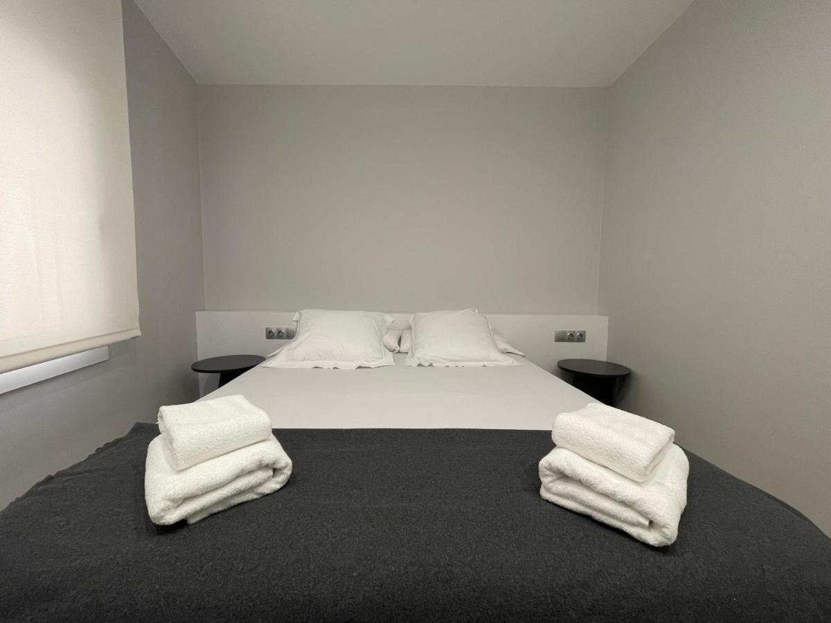Apartaments Voramar Roses Buitenkant foto